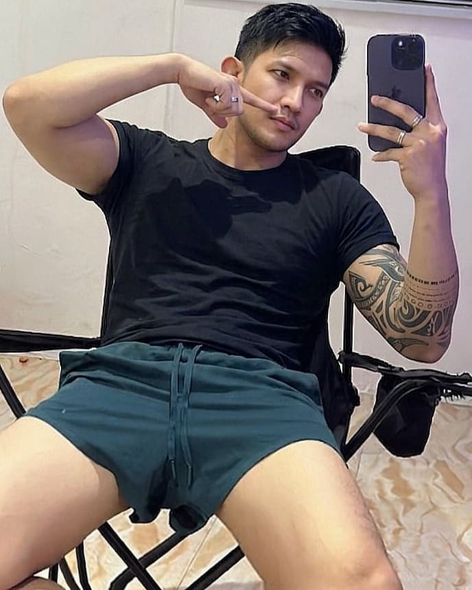 Escort yogiedesriansyah - 888 Companions