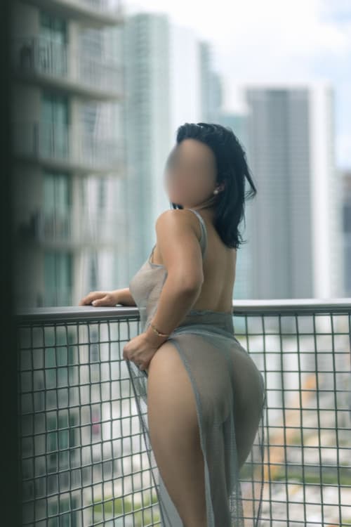 Escort Diana - 888 Companions