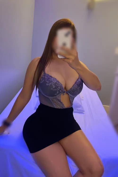 Escort Hanna - 888 Companions