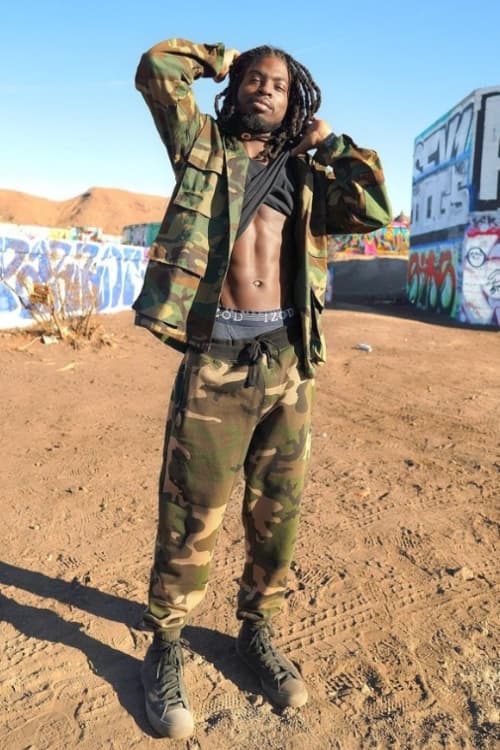 Escort Cameron Congo - 888 Companions