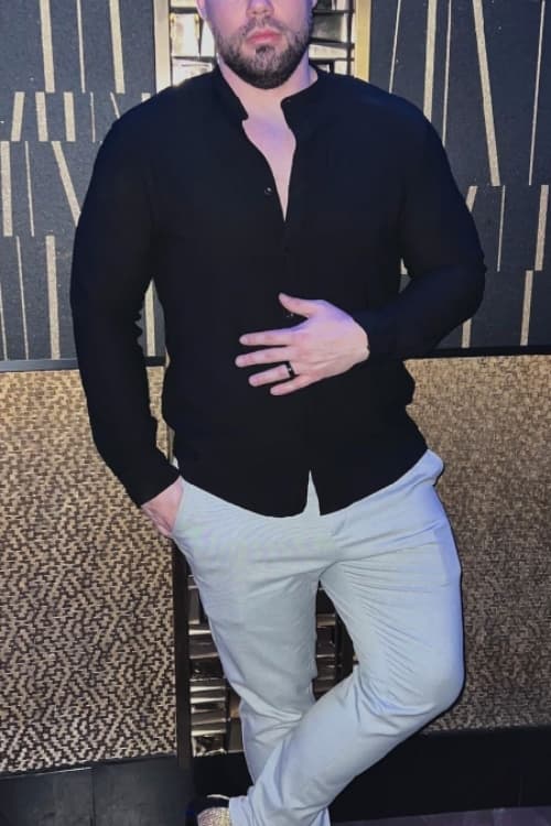 Escort Gabriel - 888 Companions