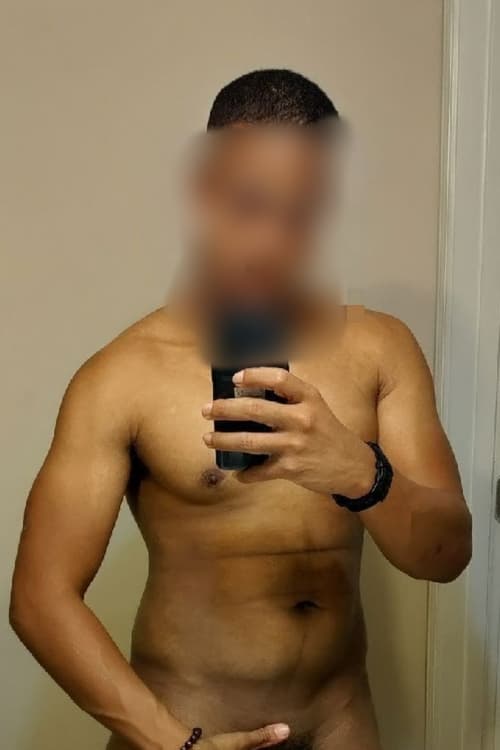 Escort Emilio - 888 Companions