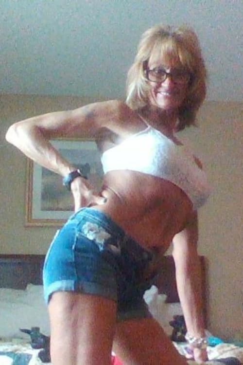 Escort Peggy - 888 Companions