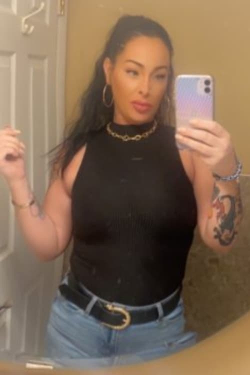 Escort Carla L - 888 Companions