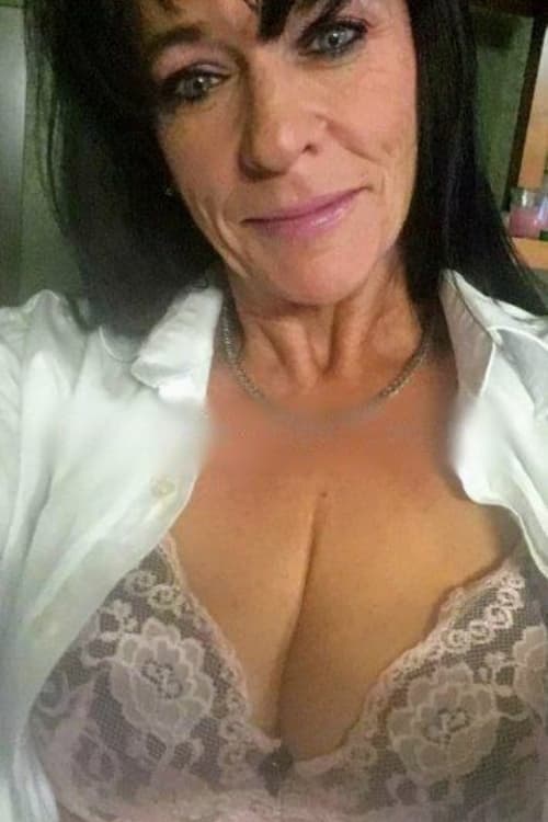 Escort Jennifer - 888 Companions
