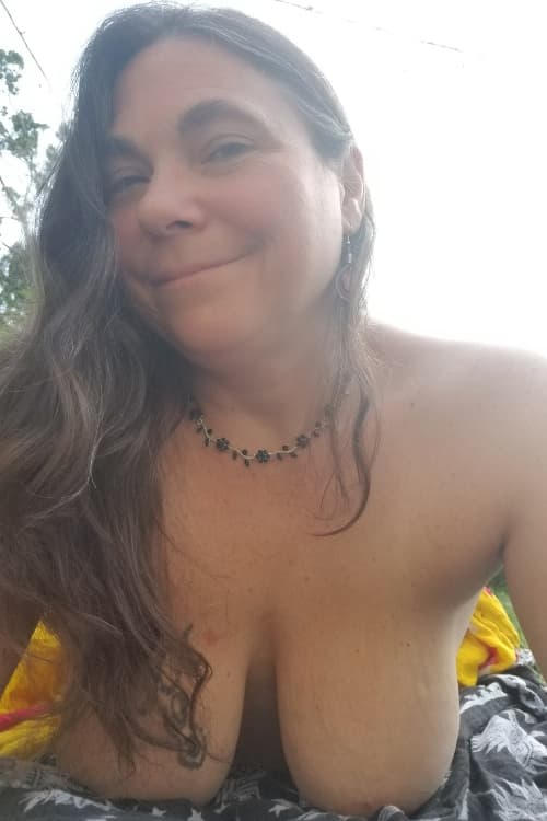Escort Lydia - 888 Companions