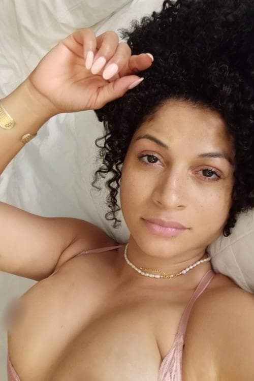 Escort Bella Bijou - 888 Companions