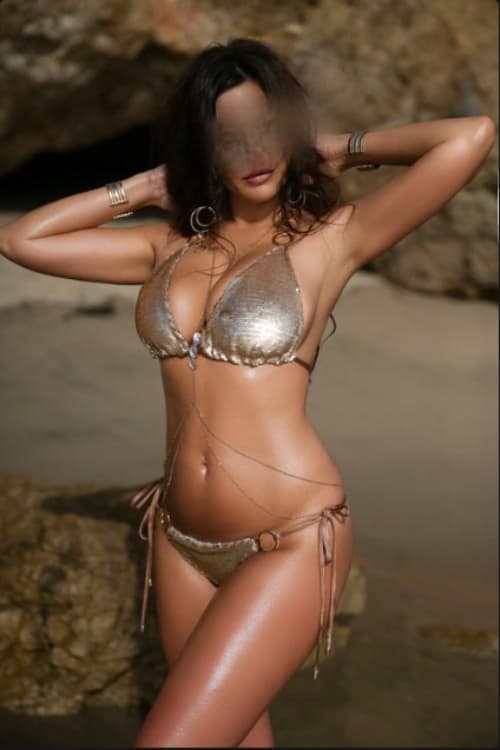 Escort Alice C - 888 Companions