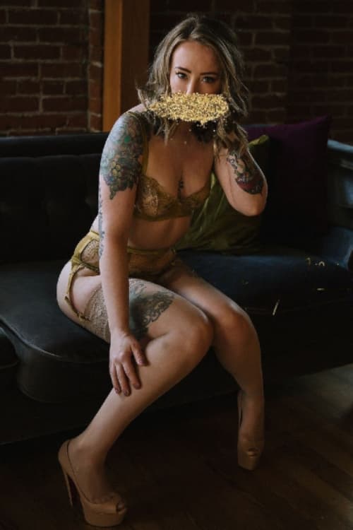 Escort Lucky Aisling - 888 Companions