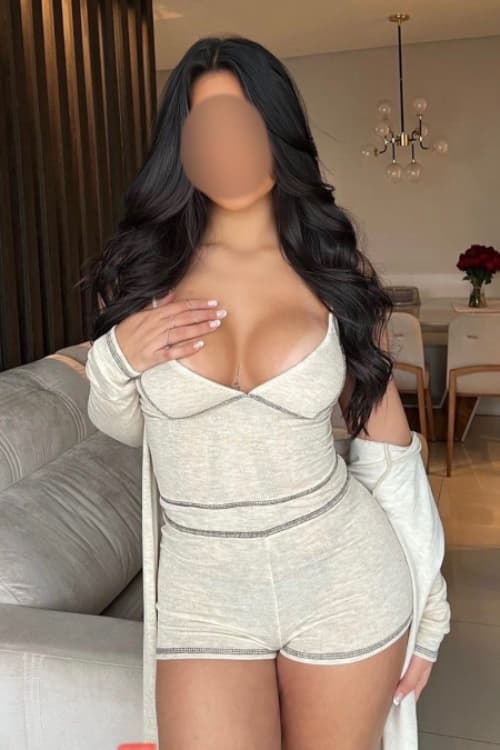 Escort Michelle Yansa - 888 Companions