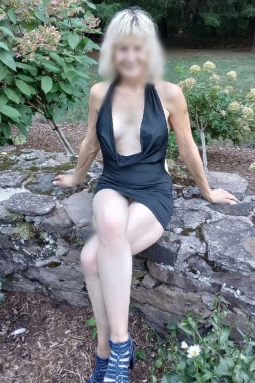 Escort Aria Goldberg - 888 Companions