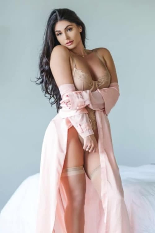 Escort Kelly Carter - 888 Companions