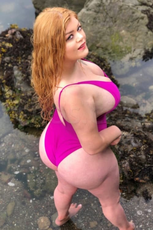 Escort Hannah - 888 Companions