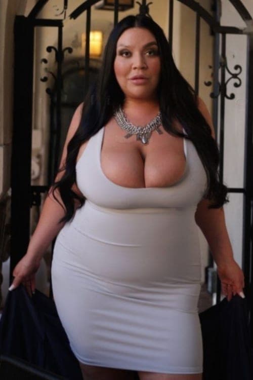 Escort Valentina L - 888 Companions