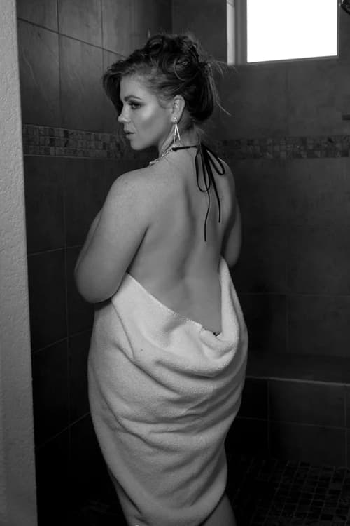 Escort Bridgett Adair - 888 Companions