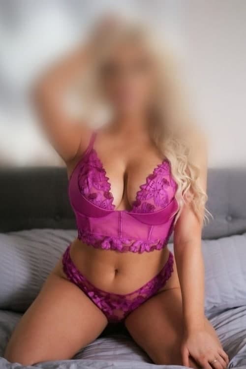 Escort Brooke Bordeaux - 888 Companions