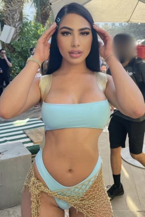 Escort Gina - 888 Companions