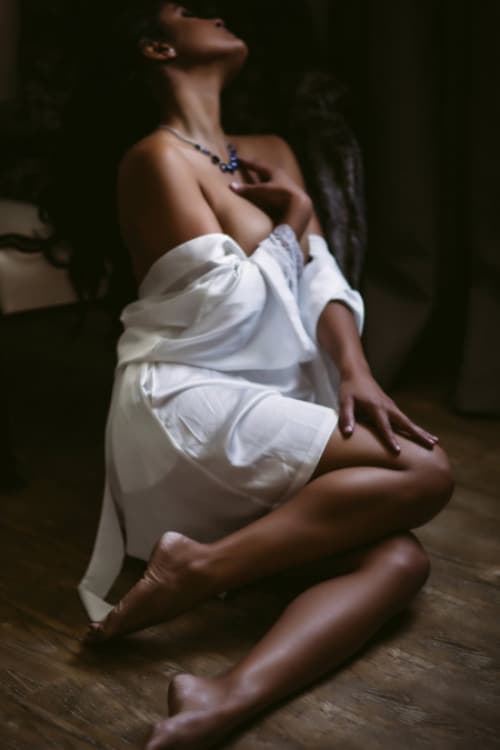 Escort Ellie Foxx - 888 Companions