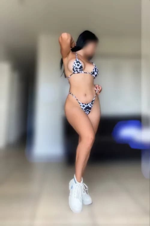 Escort Kendra V - 888 Companions