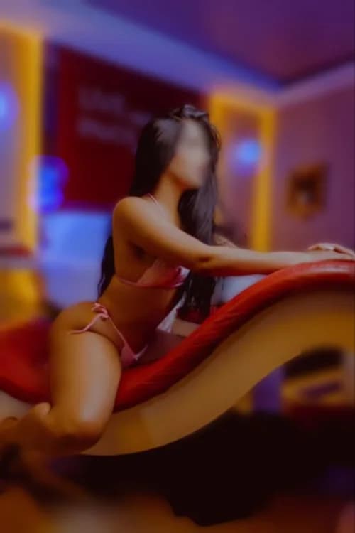 Escort Luciana V - 888 Companions