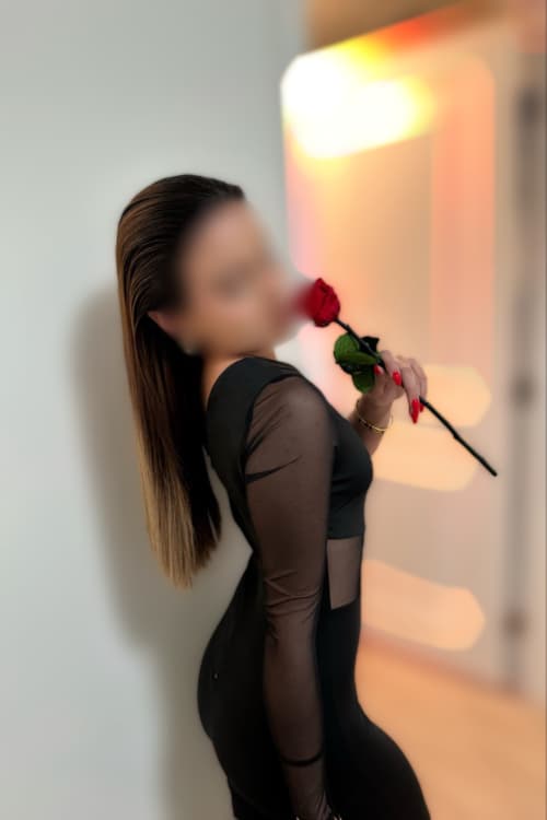 Escort Anahi - 888 Companions