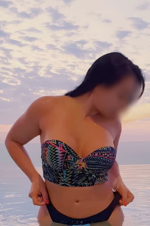 Escort Denisse C - 888 Companions