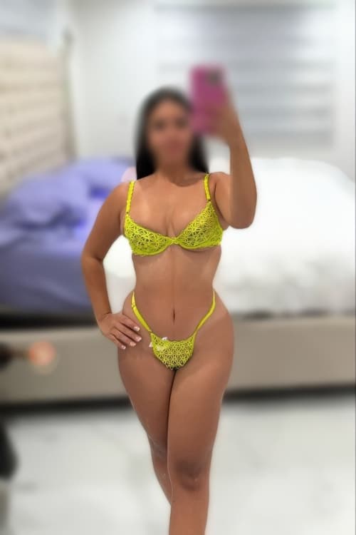 Escort Penelope - 888 Companions